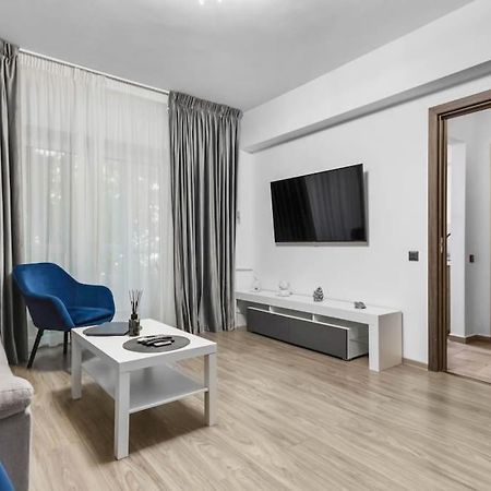 Ferienwohnung Heart Of Bucharest #Victoriei Exterior foto